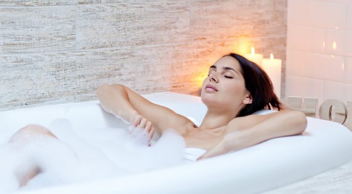 Zašto biste već večeras trebali sebi priuštiti toplu kupku