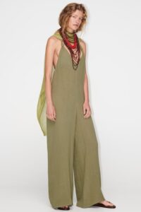 Najbolji kombinezoni sezone 11 Zara kombinezon zeleni