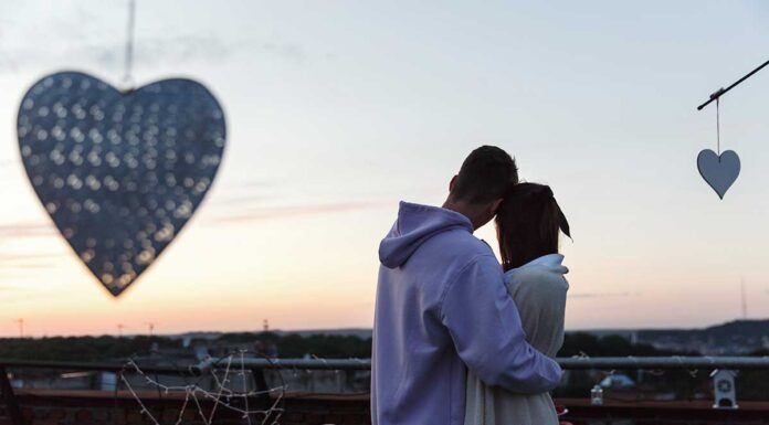 Jesu li društvene mreže uništile spontane spojeve? par na spoju