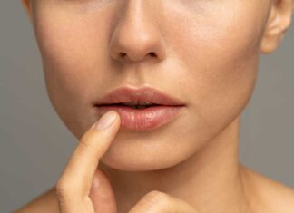 Ricinusovo ulje naslovna